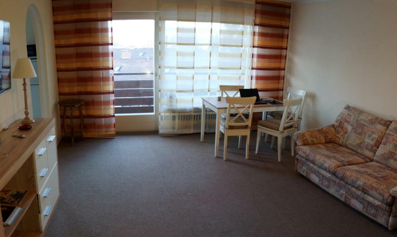 Sunny 1-Room Apartment Near Railway Station Гармиш-Партенкирхен Экстерьер фото
